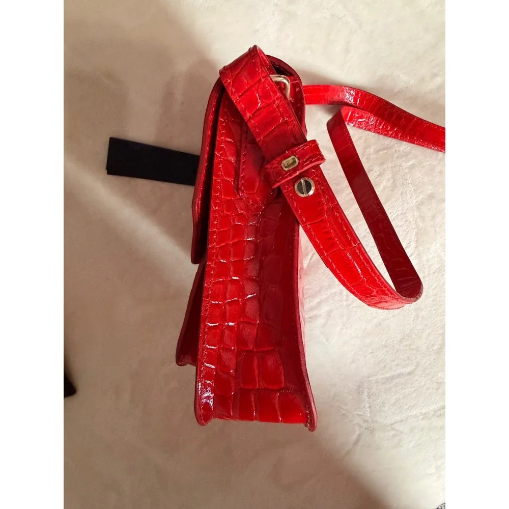 Estelle Veronique Red Croc Embossed Leather Crossbody Bag Made in Italy